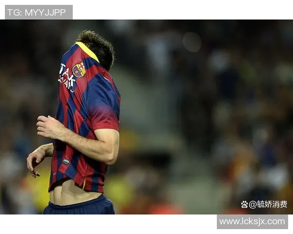 意甲媒体称莱奥不在巴萨引援计划中解约金成主要障碍