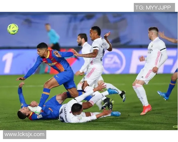 西足协主席回应皇马推迟首战请求需遵循法律程序 西足协主席回应皇马推迟首战请求需遵循法律程序